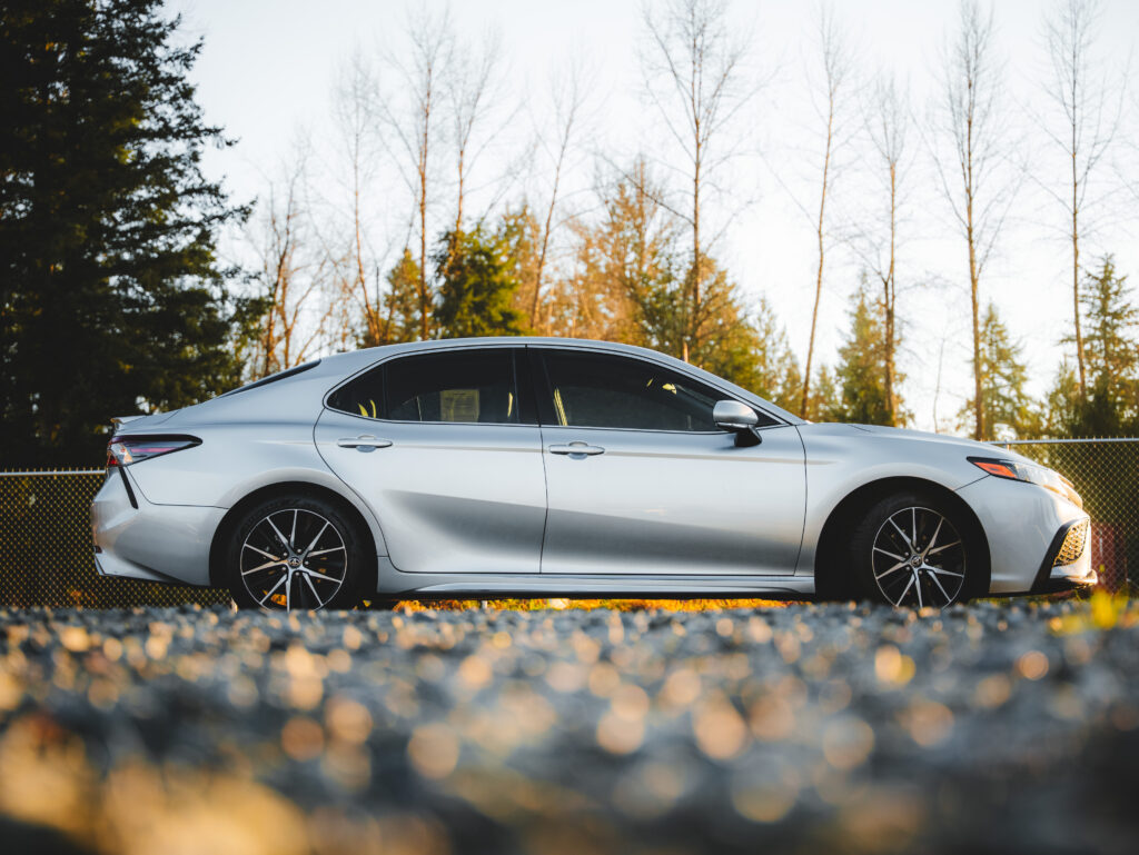 2022 Toyota Camry Hybrid SE