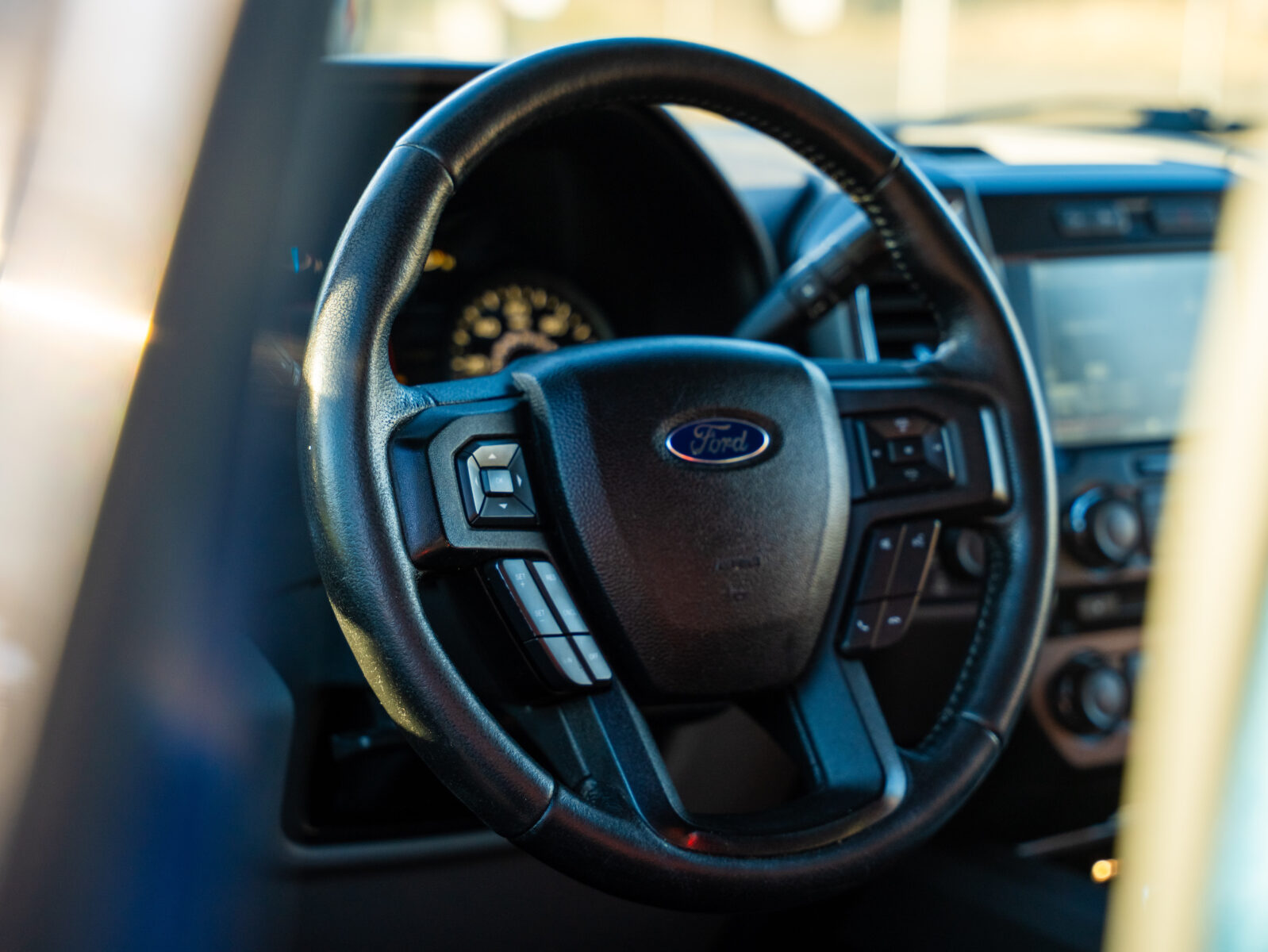 2015 Ford F150 SuperCrew Cab XLT Pickup