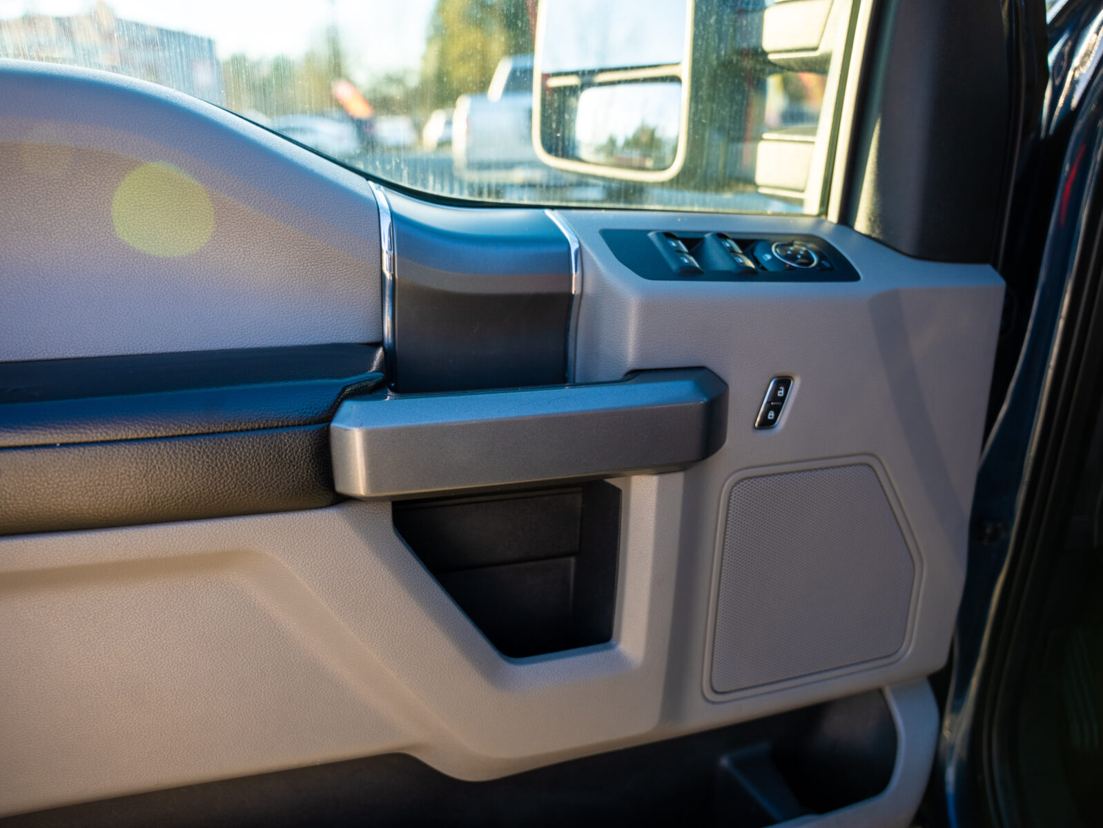 2015 Ford F150 SuperCrew Cab XLT Pickup